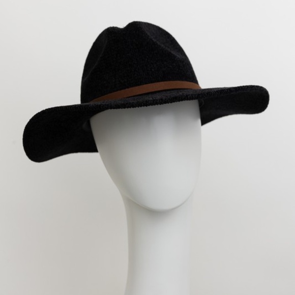 Minimalist Black Corduroy Fedora - Picture 4 of 5